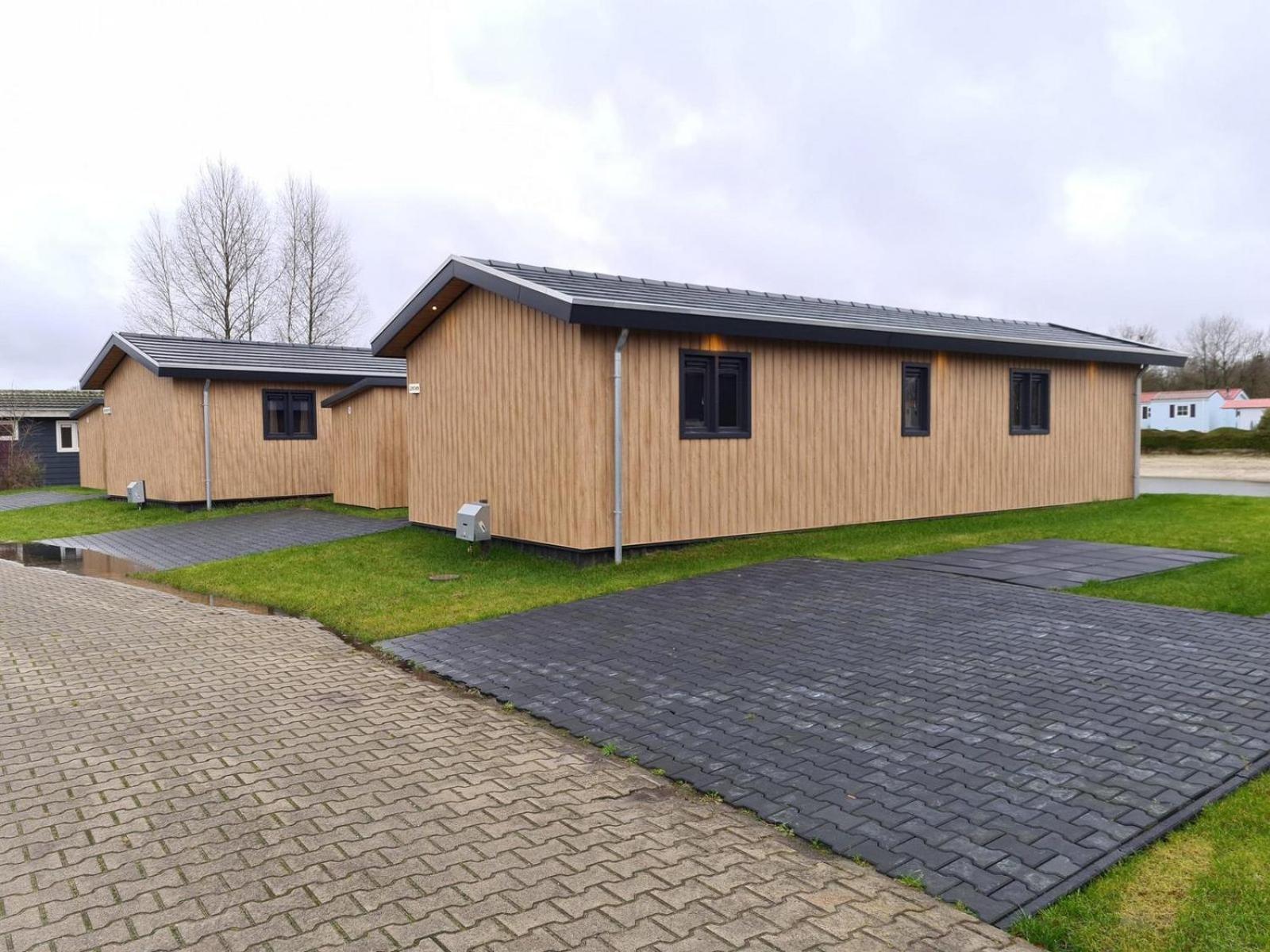 Recreatiepark De Tien Heugten Schoonloo Exterior foto